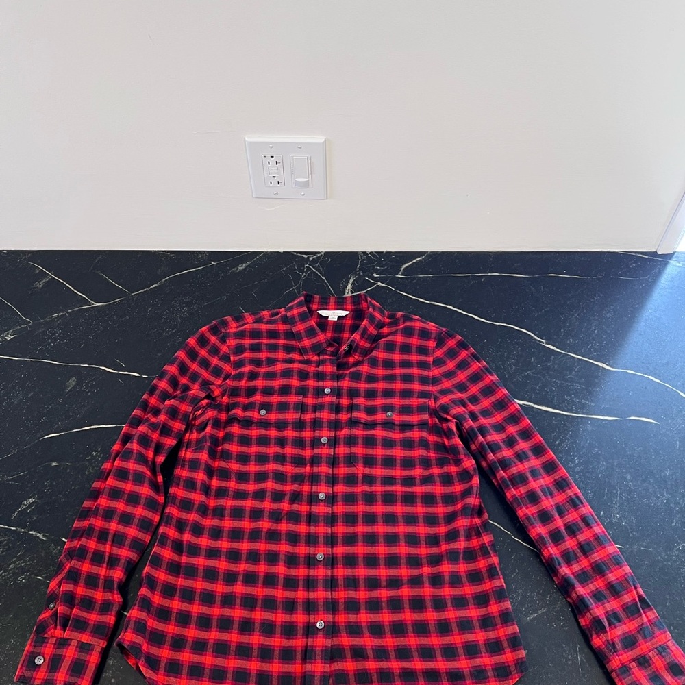 L.L. Bean Signature Red and Black Button Down Flannel Shirt